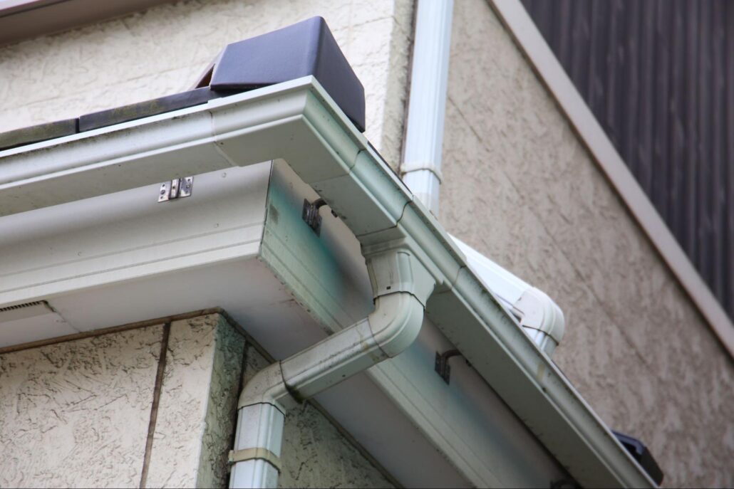 Gutters on the side of a commercial property.